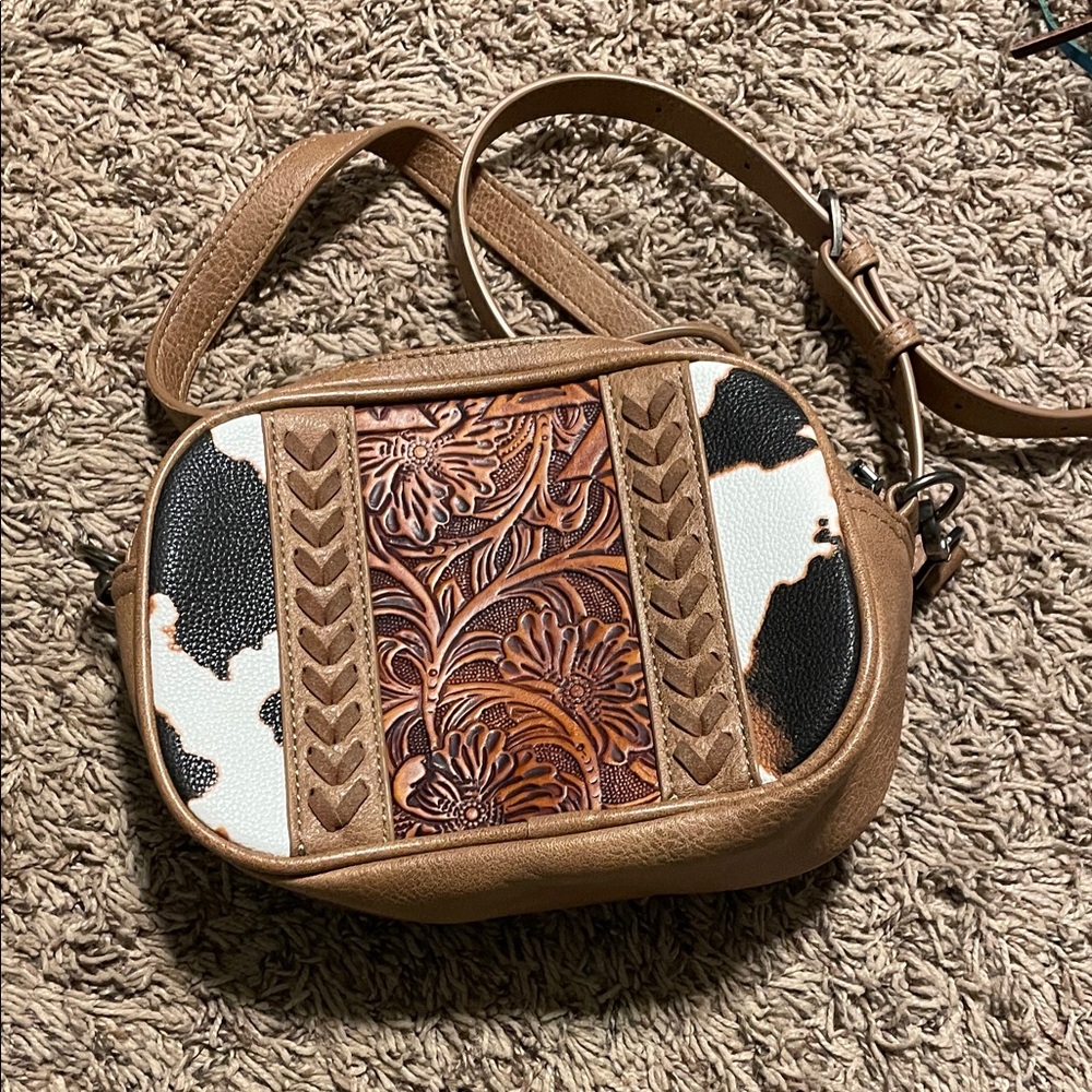 Montana West Tan and Black Crossbody Bag